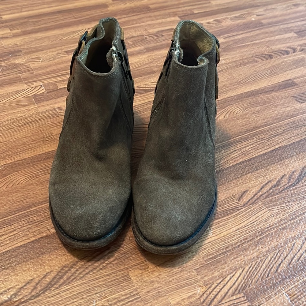 Hand crafted In Portugal Suede booties size 36